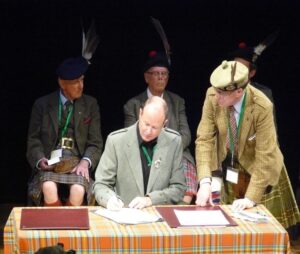 John Mackfall signing the Bond of Union.